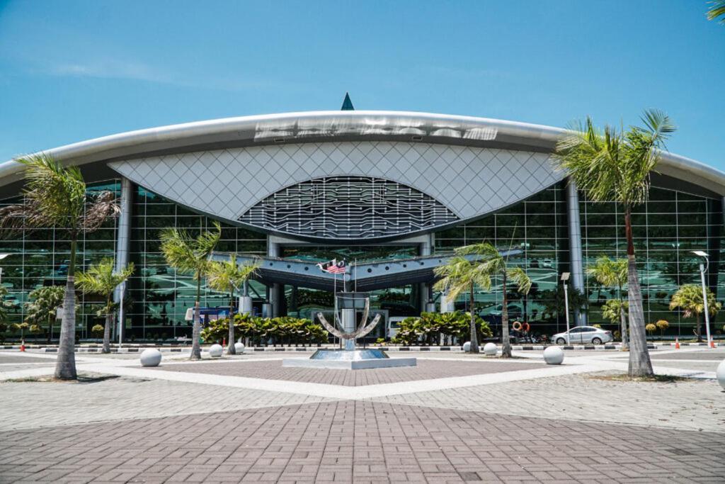Ty Hotel Kuala Terengganu Exterior photo