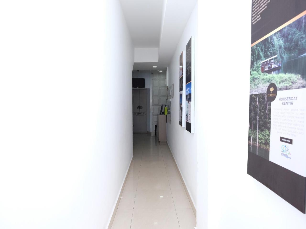 Ty Hotel Kuala Terengganu Exterior photo